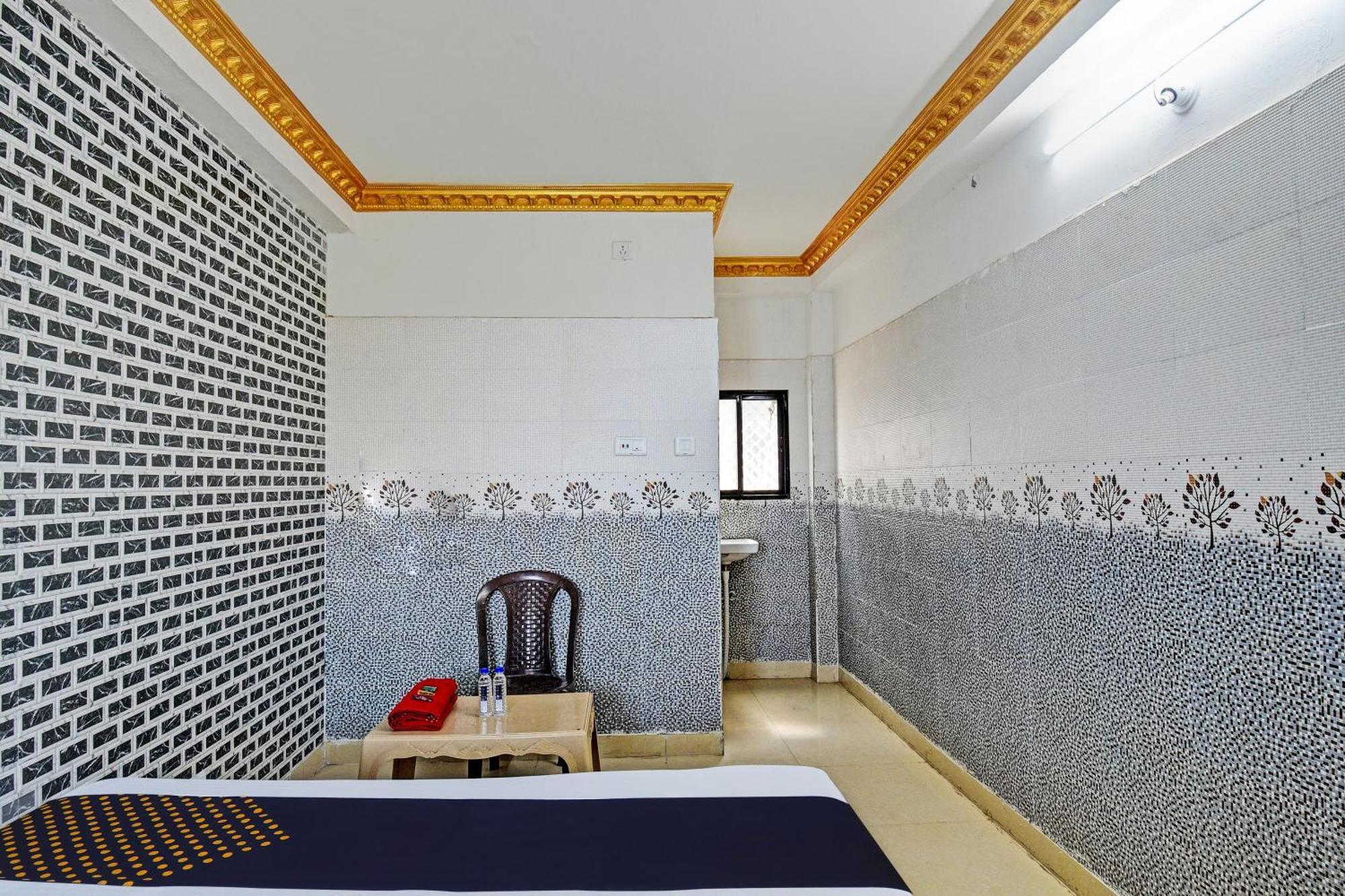 Hotel O Sri Ram Guest House Purî Extérieur photo